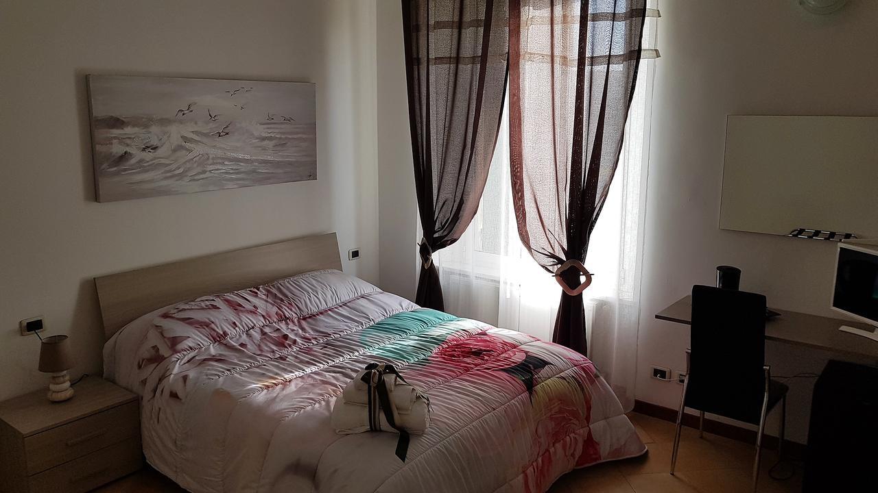Il Giardino Dei Limoni Room & Apartments Genua Buitenkant foto
