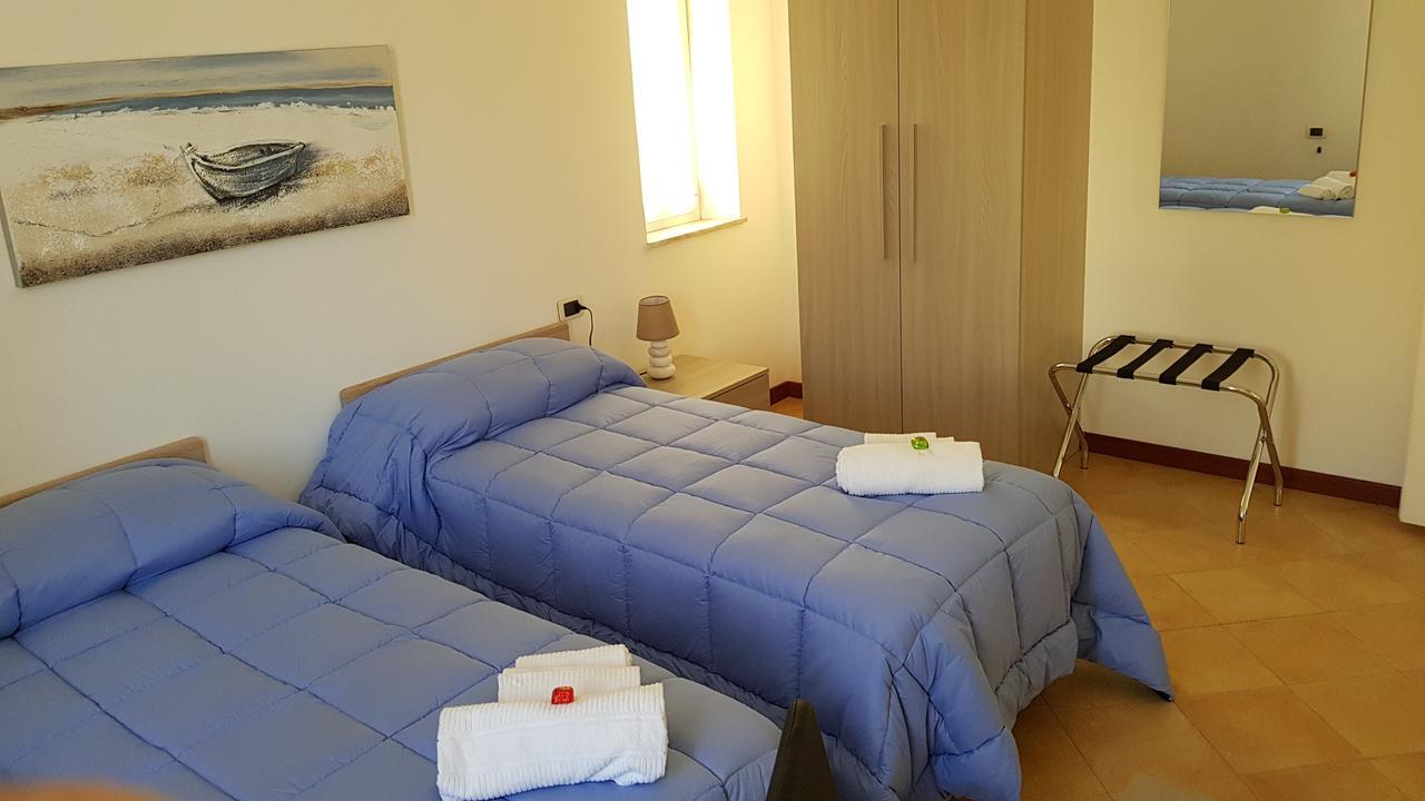 Il Giardino Dei Limoni Room & Apartments Genua Buitenkant foto