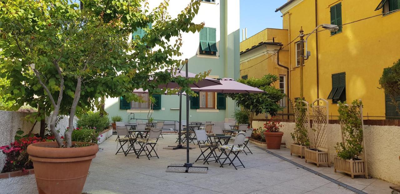 Il Giardino Dei Limoni Room & Apartments Genua Buitenkant foto